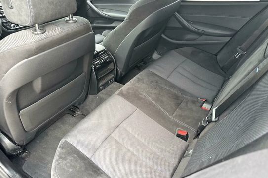 BMW Seria 5 520d xDrive M Sport