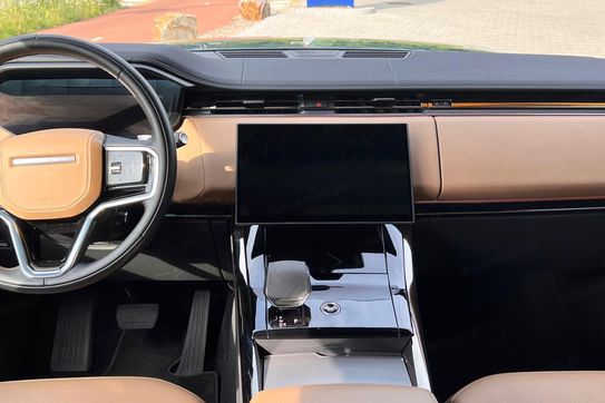 Land Rover Range Rover Sport D250 SE