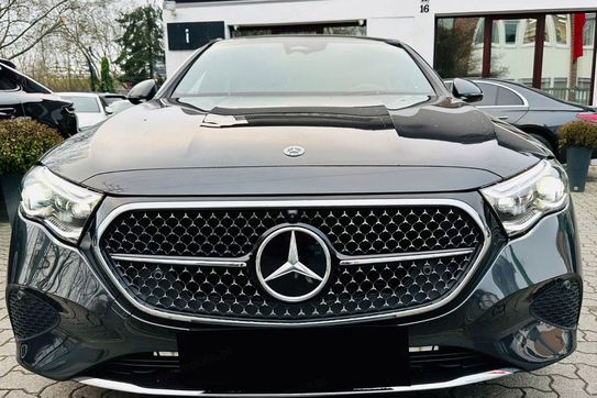 Mercedes Klasa E 200 4-Matic Avantgarde