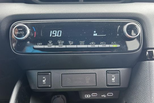 Toyota Yaris Hybrid 1.5 Style