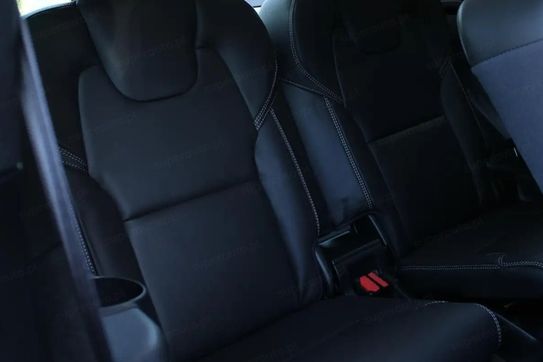 Volvo XC90 T8 AWD Plug-In Hybrid Ultra Dark 7os