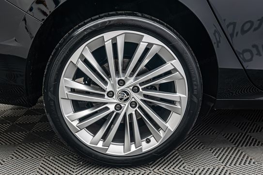 Skoda Superb L&K 2.0 TSI DSG 4x4