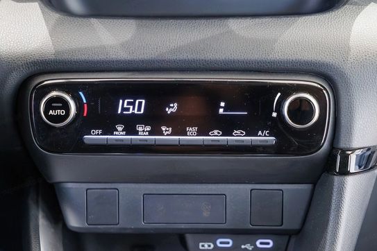 Toyota Yaris Hybrid