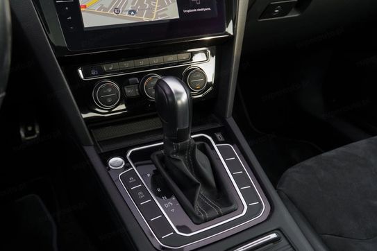 Volkswagen Arteon 2.0 TSI R-Line DSG