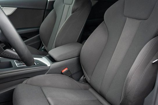 Audi A4 Avant 35 TFSI