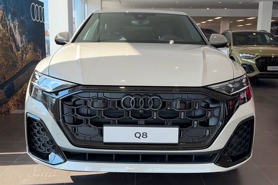 Audi Q8 TFSI e quattro