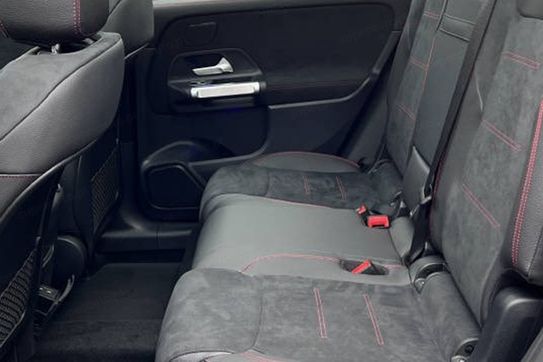 Mercedes GLB 220 4-Matic AMG Line