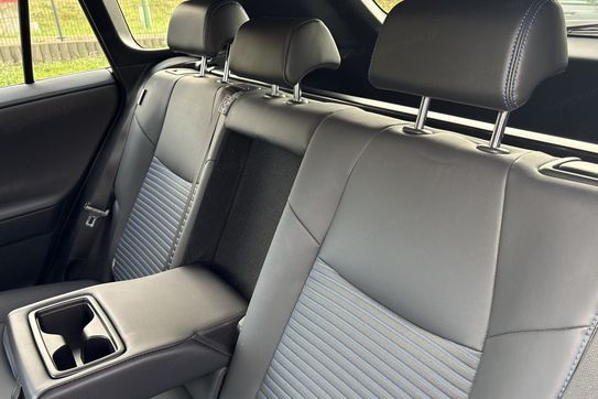 Toyota RAV4 Selection 2.5 Hybrid