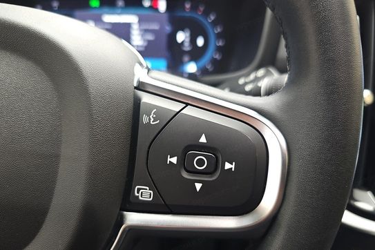 Volvo V60 B3 B Core