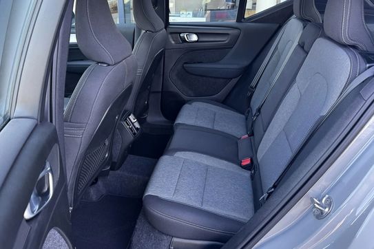 Volvo XC40 B3 Plus Dark