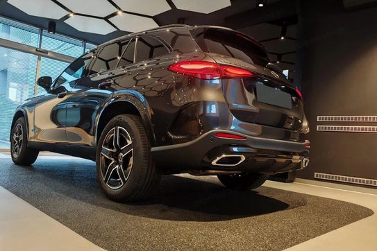 Mercedes GLC 220 d 4-Matic AMG Line