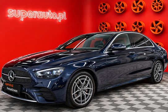 Mercedes E Klasa 220 d 4MATIC AMG Line