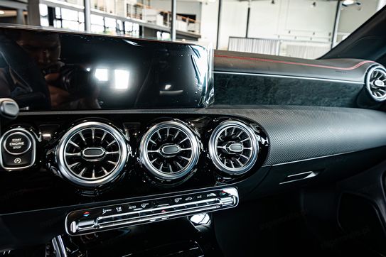 Mercedes CLA 200 d AMG Line Shooting Brake