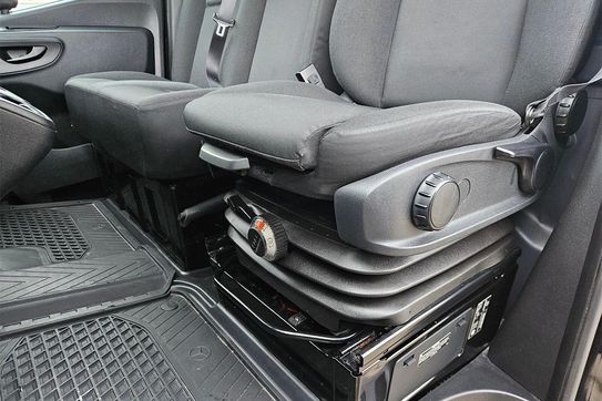 Mercedes Sprinter 317 CDI Długi AT