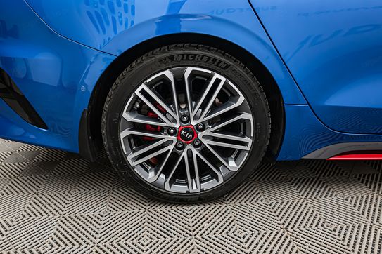 Kia ProCeed 1.6 T-GDI GT DCT