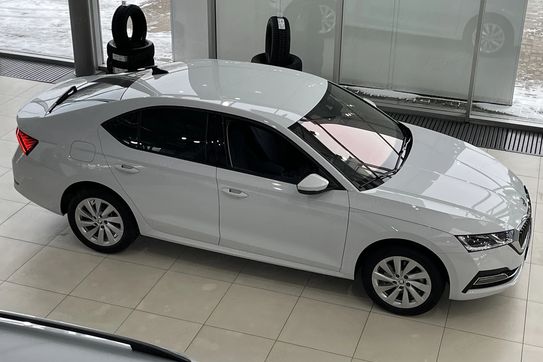 Skoda Octavia Drive Selection 1.5 TSI mHEV DSG