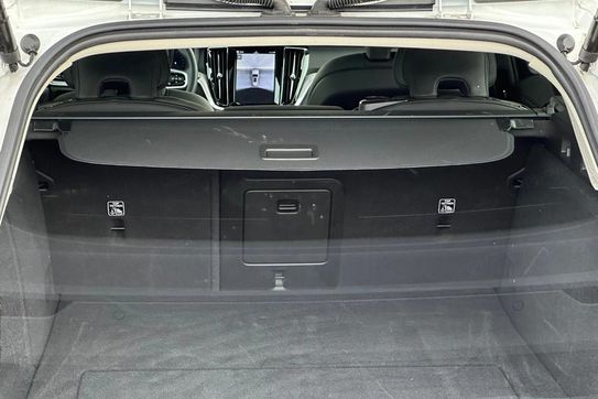 Volvo V60 B4 B Plus Dark aut