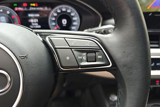 Audi A4 40 TFSI Advanced