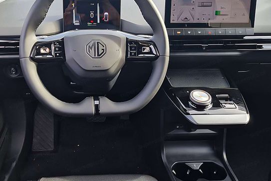 MG 4 77kWh Luxury Long Range
