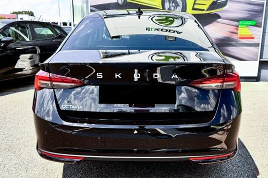 Skoda Octavia Edition 130 Selection 1.5 TSI mHEV DSG