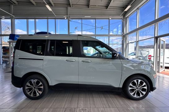 Ford Tourneo Courier Titanium