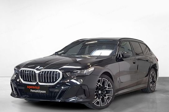 BMW Seria 5 520i mHEV aut