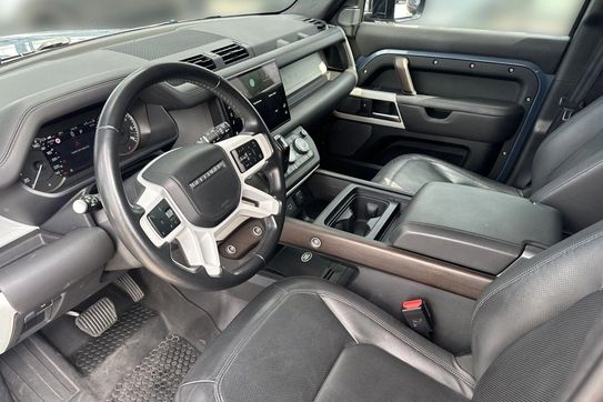 Land Rover Defender 110 3.0 P400 mHEV SE