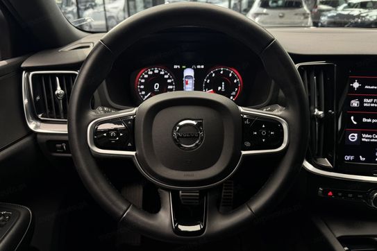 Volvo S60 B5 B R-Design