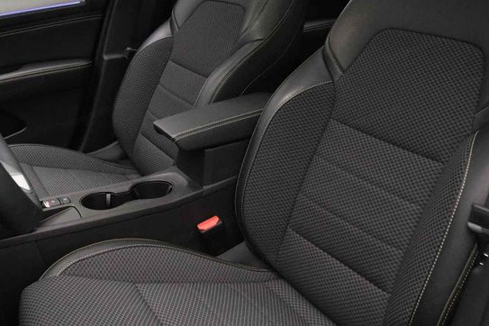 Renault Arkana Techno MMT 1.6 E-Tech Full Hybrid