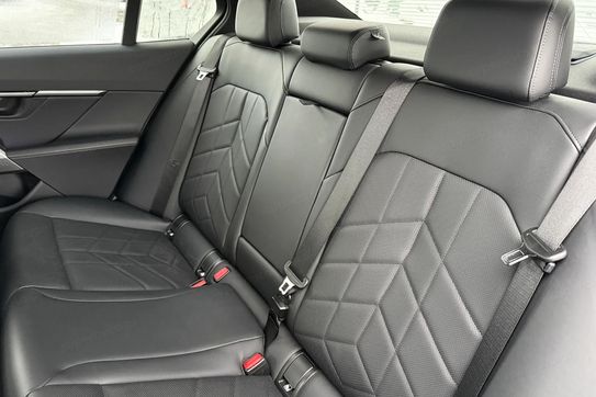 BMW Seria 5 520i M Sport