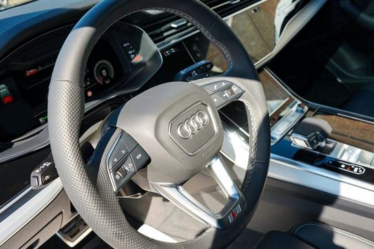 Audi Q7 60 TFSI e quattro S Line