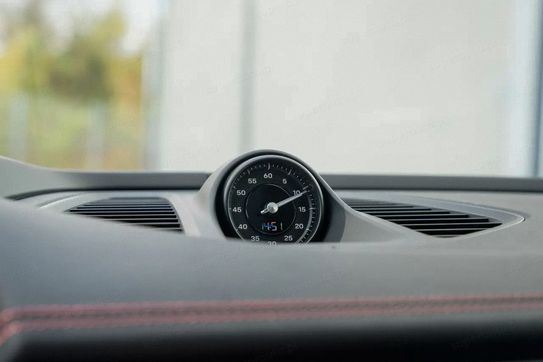 Porsche Macan 4