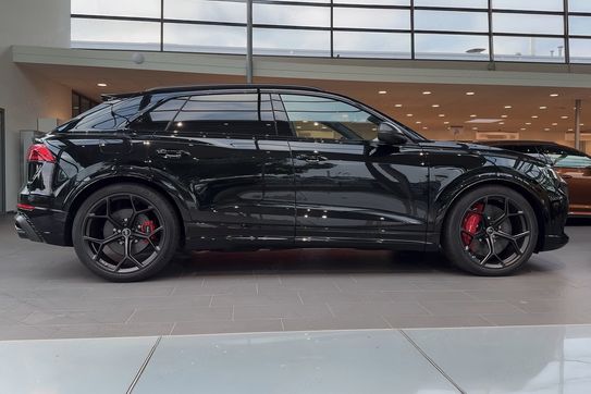 Audi Q8 RSQ8 TFSI quattro Performance