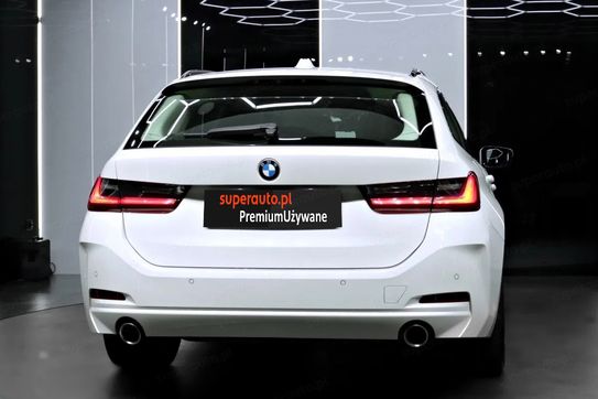 BMW Seria 3 Touring 318i