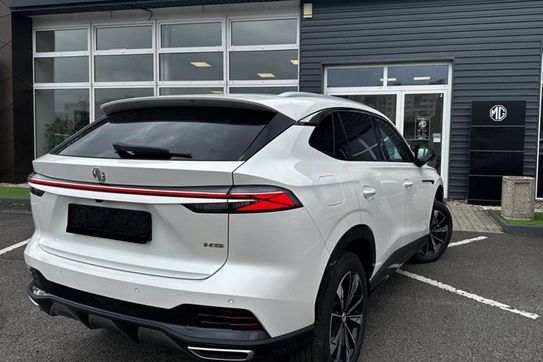 MG HS Exclusive 1.5 AT