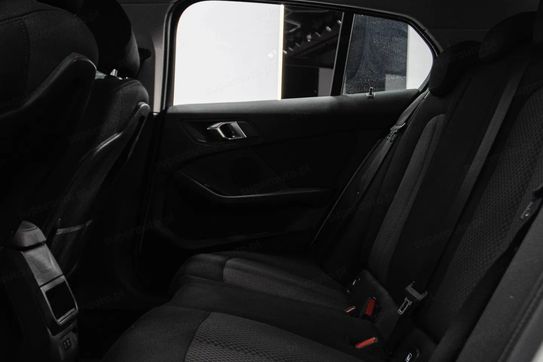 BMW Seria 1 118i Advantage