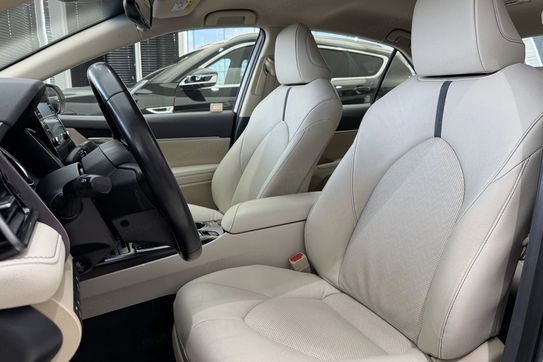 Toyota Camry 2.5 Hybrid Comfort