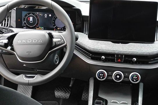 Skoda Superb Selection 1.5 TSI mHEV DSG