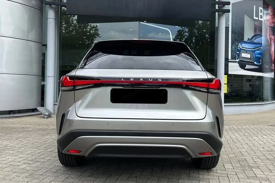 Lexus RX 350h Omotenashi