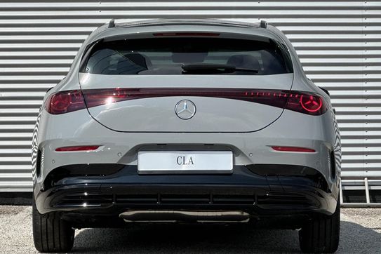 Mercedes CLA 200 Shooting Brake AMG Line