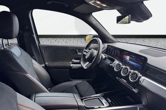 Mercedes GLB 200 AMG Line
