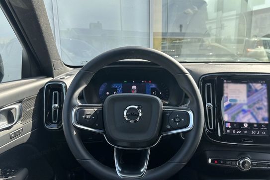 Volvo XC40 B3 Plus Dark aut