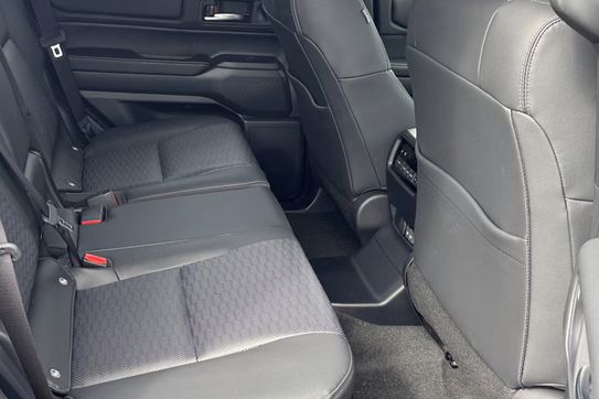 Toyota Land Cruiser Executive 2.8 Diesel