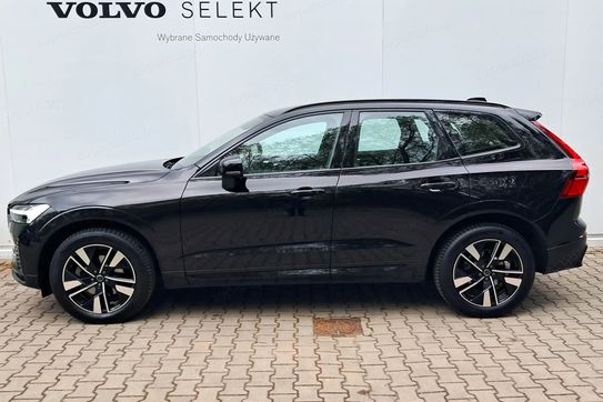 Volvo XC60 B5 B AWD Plus Dark