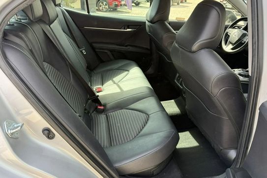Toyota Camry Hybrid Prestige