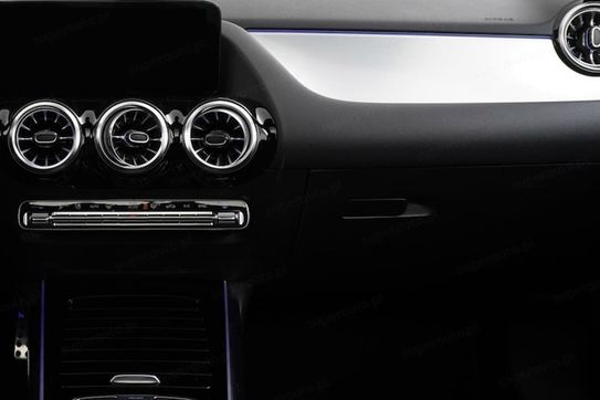 Mercedes GLA 220  4-Matic Progressive