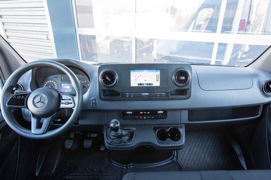 Mercedes Sprinter 317 CDI  Długi Zabudowa Brygadowa