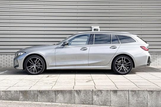 BMW Seria 3 Touring 320d xDrive M Sport