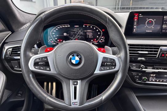 BMW Seria 5 M5