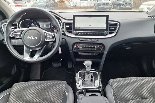Kia Ceed 1.5 T-GDI L DCT